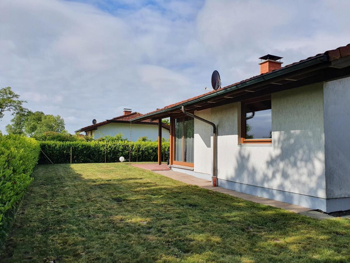 Ferienhaus Vier Pfoten Schweiburg エクステリア 写真